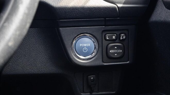 2013 Toyota Corolla Fielder Hybrid  Push Start image 312969