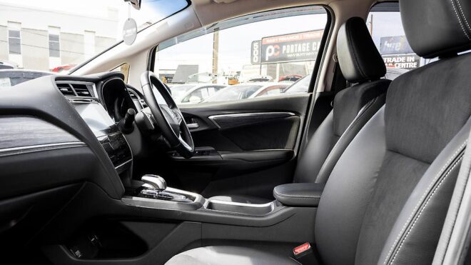 2015 Honda Shuttle Hybrid Z, Heated Seats, Reverse Camera image 312418