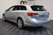 2013 Toyota Avensis Wagon Li image 303324
