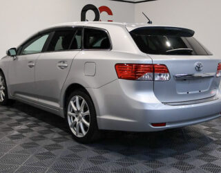 2013 Toyota Avensis Wagon Li image 303324