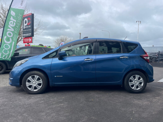2017 Nissan Note e-Power X Low KMS image 302064