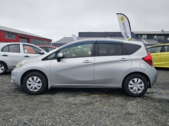 2014 Nissan Note X Emergency Brake Package, Low KMS image 300750