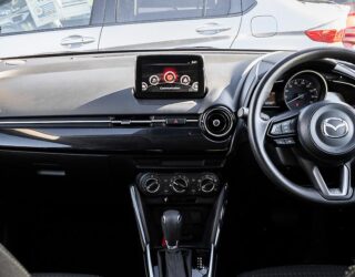 2017 Mazda Demio 13S Push Start, Reverse camera image 302026