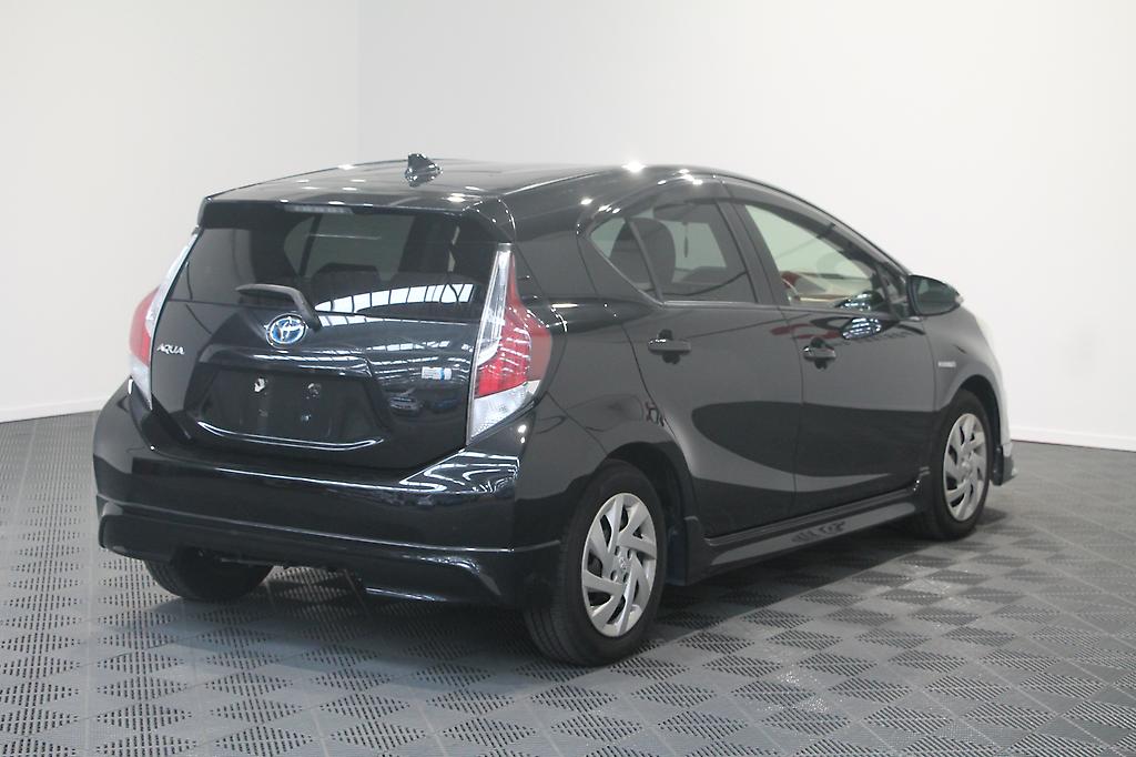 2015 Toyota Aqua G model , Push Start image 307553