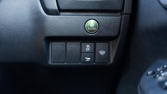 2013 Honda Fit Hybrid S-PKG/ Reverse Camera image 300302