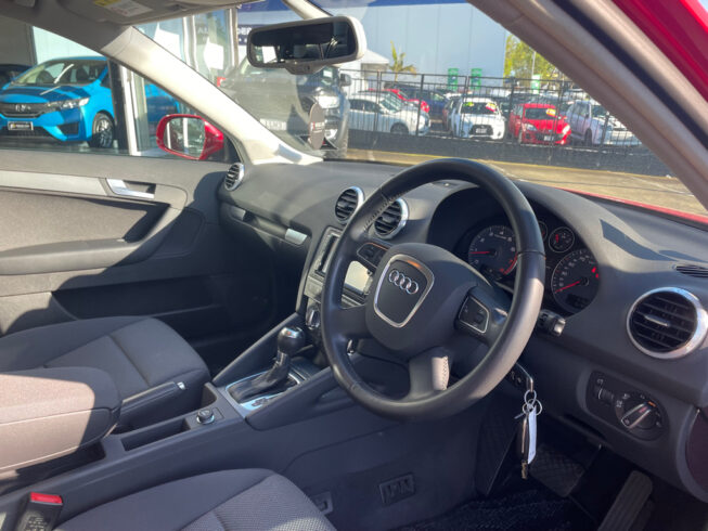 2013 Audi A3 Sportsback 1.4TFSI image 300042