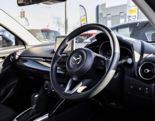2017 Mazda Demio 13S Push Start, Reverse camera image 302031