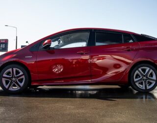 2016 Toyota Prius A Touring Selection, Top G Spec image 300169