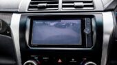 2012 Toyota Camry Hybrid G Package, Reverse camera, Cruise Control image 311187