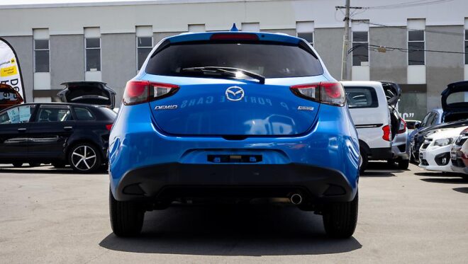 2016 Mazda Demio 13S Skyactiv, Push start image 316722