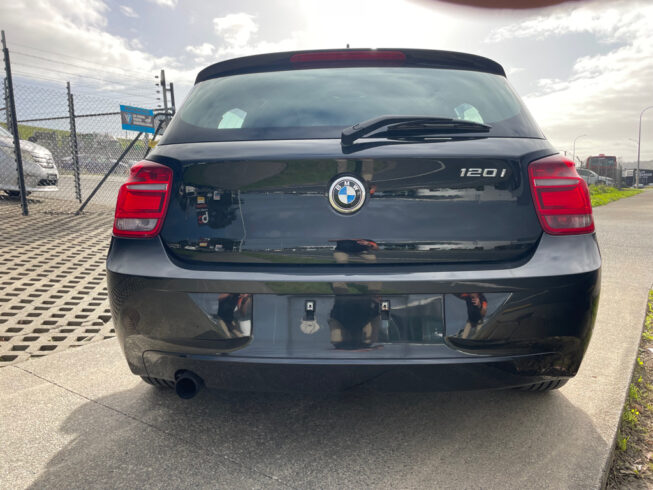 2013 Bmw 120i Sport Low KMS image 301185