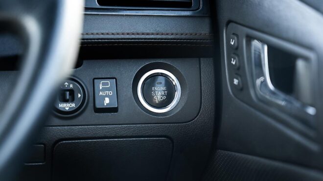 2010 Toyota Crown Leather package, Athlete image 300672