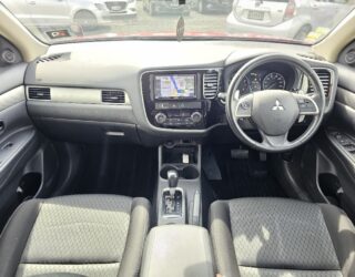 2015 Mitsubishi Outlander 4WD 24G 7-Seats image 299786