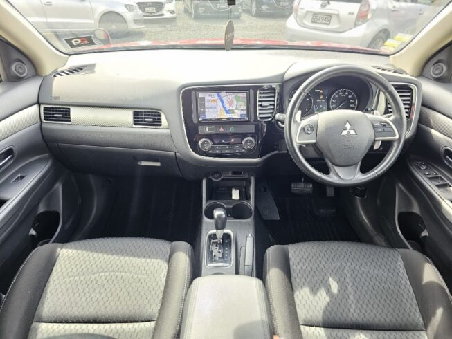 2015 Mitsubishi Outlander 4WD 24G 7-Seats image 299786