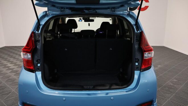 2016 Nissan Note e Power X Low KMS, Body Kit image 303033