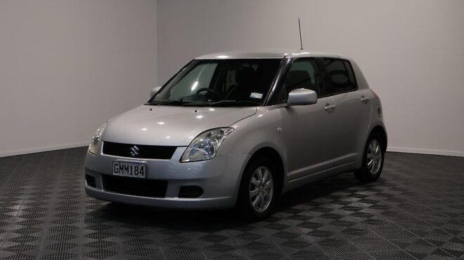2005 Suzuki Swift Fuel Economical Run Around image 302403