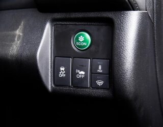 2014 Honda Vezel Hybrid Z  ,Half Leather, Cruise control image 300161