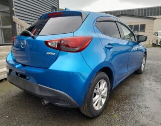 2016 Mazda Demio 13S Touring image 303017