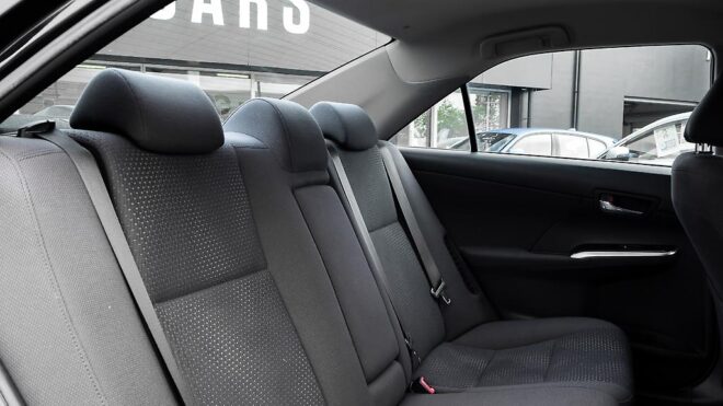 2012 Toyota Camry Hybrid G Package, Reverse camera, Cruise Control image 311180