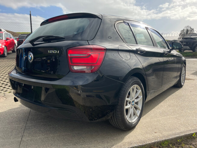 2013 Bmw 120i Sport Low KMS image 301184