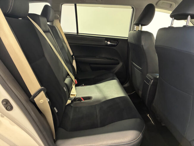 2014 Toyota Corolla Hybrid G Aero Tourer WxB Push Start image 303074