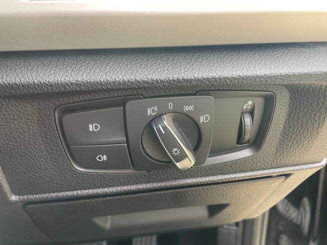 2013 Bmw 120i Sport Low KMS image 301196