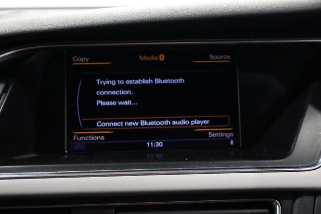 2012 Audi A4 Avant 2.0TFSI, Leather/ Heated Seats image 302290