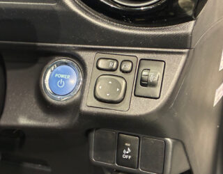 2015 Toyota Aqua Push Button Start – Facelift image 301868
