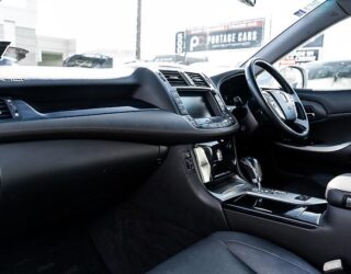 2010 Toyota Crown Leather package, Athlete image 300678