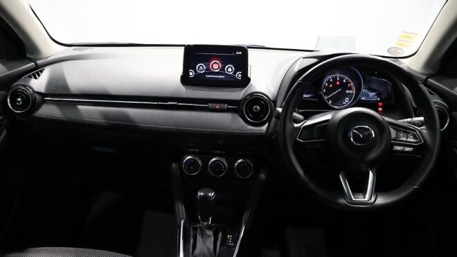 2017 Mazda Demio 13S Touring Low KMs image 302500