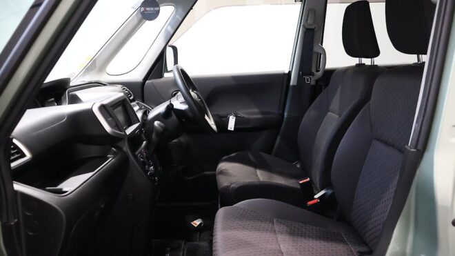 2015 Suzuki Solio G Model, Push Start, Reverse Camera, Power Sliding Door image 302825