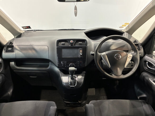 2012 Nissan Serena Rider Autech Black Line image 302355