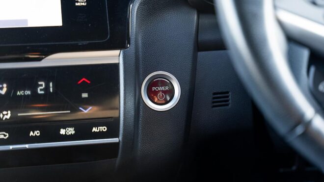 2013 Honda Fit Hybrid S-PKG/ Reverse Camera image 300306