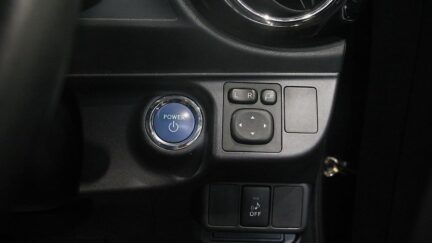 2015 Toyota Aqua G model , Push Start image 307565