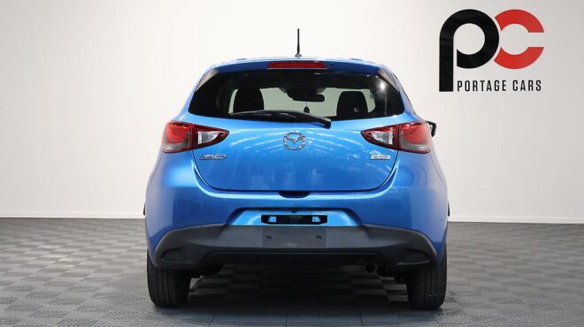 2014 Mazda Demio 13S image 304811