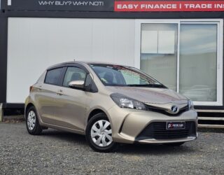 2016 Toyota Vitz F model image 299672