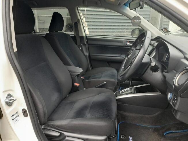 2013 Toyota Corolla Fielder Hybrid G Push Start image 299581