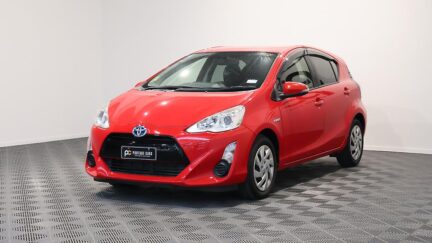 2014 Toyota Aqua G Model, Push Start, Reverse camera, Cruise Control image 312694