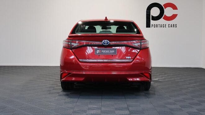 2015 Toyota Sai G Model, Cruise Control, TRD Wheels – Modelista Bodykit image 304314