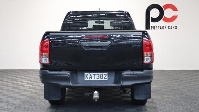 2016 Toyota Hilux SR5 TD DC 2.8D/6AT/U image 307508