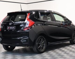 2016 Honda Fit Hybrid Hybrid F-Package image 306045
