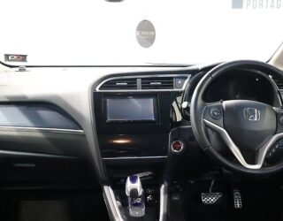 2016 Honda Shuttle Hybrid Style Edition image 306929