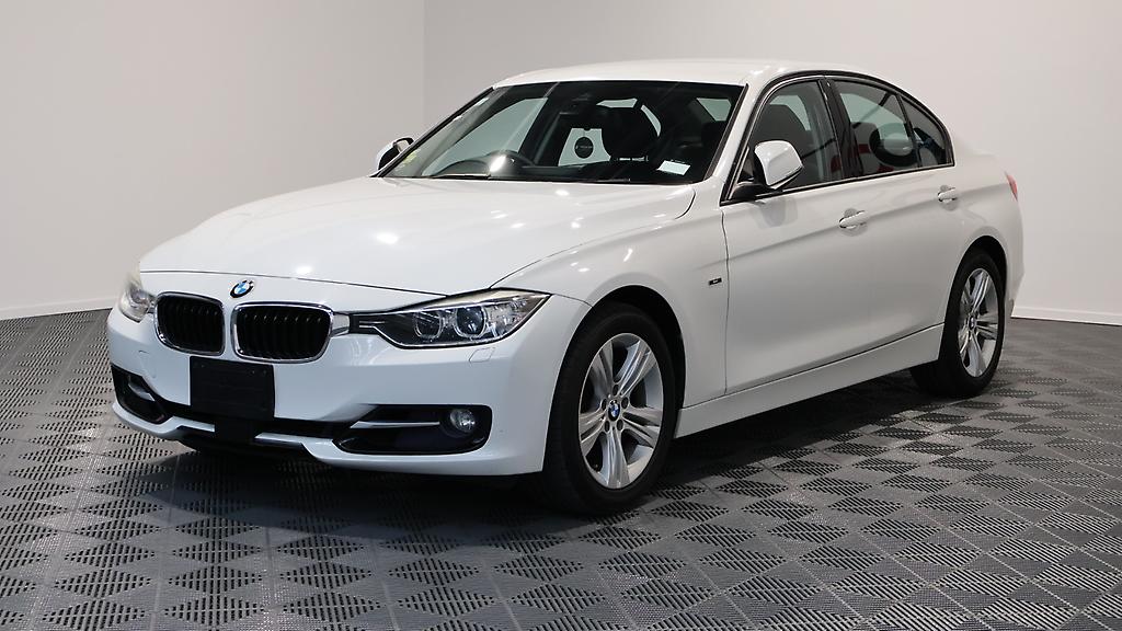 2014 Bmw 320i Sport image 303378