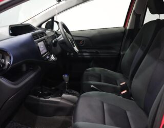 2016 Toyota Aqua S Model, Push Start, Reverse Camera image 307647