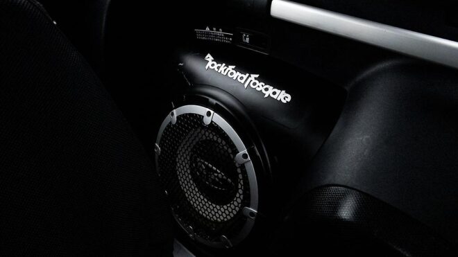 2007 Mitsubishi Outlander G Spec , 4WD 7 seater , Rockford Fosgate image 307826