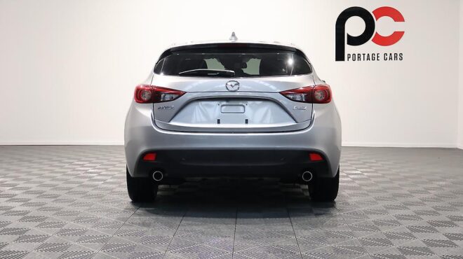 2014 Mazda Axela Sports 20S Touring image 305769