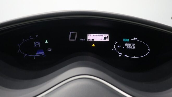 2012 Nissan Serena Highway Star S-Hybrid image 307403