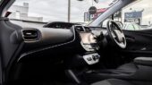 2016 Toyota Prius S model, cruise control, reverse camera image 303433