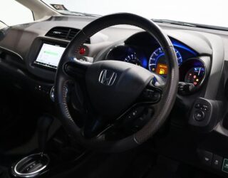 2012 Honda Fit Shuttle Hybrid Smart Selection image 304523
