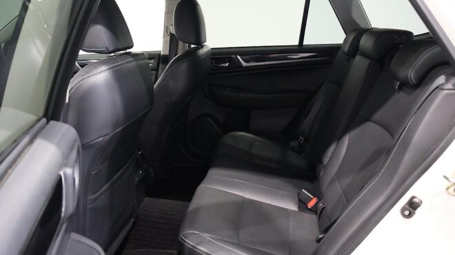 2016 Subaru Outback Limited AWD Eyesight 2.5L Leather image 305037